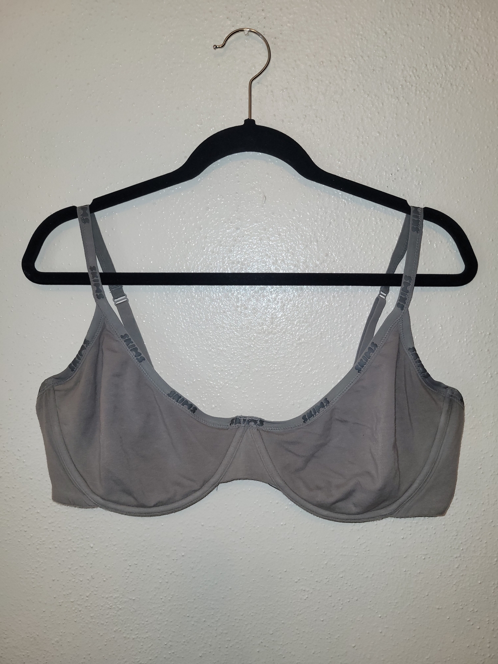 SKIMS Fits Everybody Unlined Underwire Demi Bra Gray 40DD